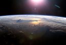 Pohled na Zemi z vesmíru navozuje u některých astronautů stav osvícení
