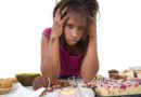 Mizerné stravování vyvolává DEPRESI, lidé ji pak „léčí“ prášky