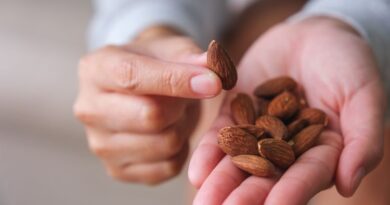 Mandle, diabetes a tichá válka s přírodními léčivými prostředky